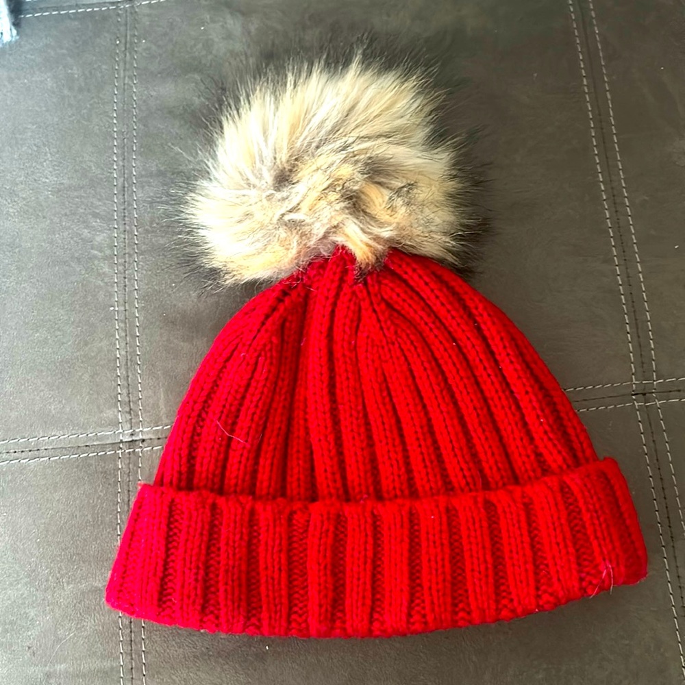 J.Crew Women's Ribbed red beanie with faux-fur pom-pom